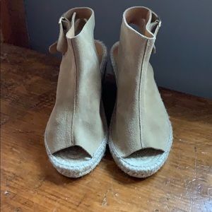 Kanna wedges